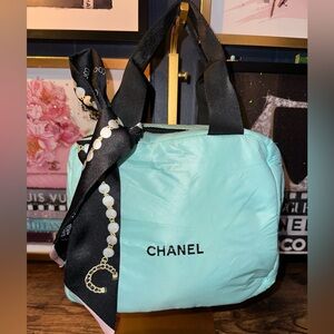 ✨ CC Perfume Gift With Purchase cosmetic bag – NEW ✨